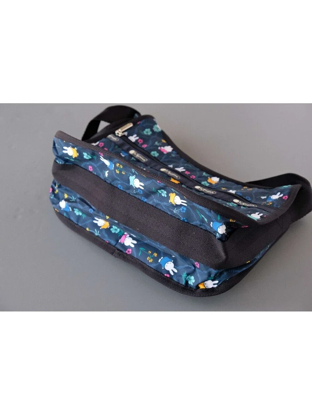 LeSportsac x Miffy Garden Flower Classic Hobo Bag NWT